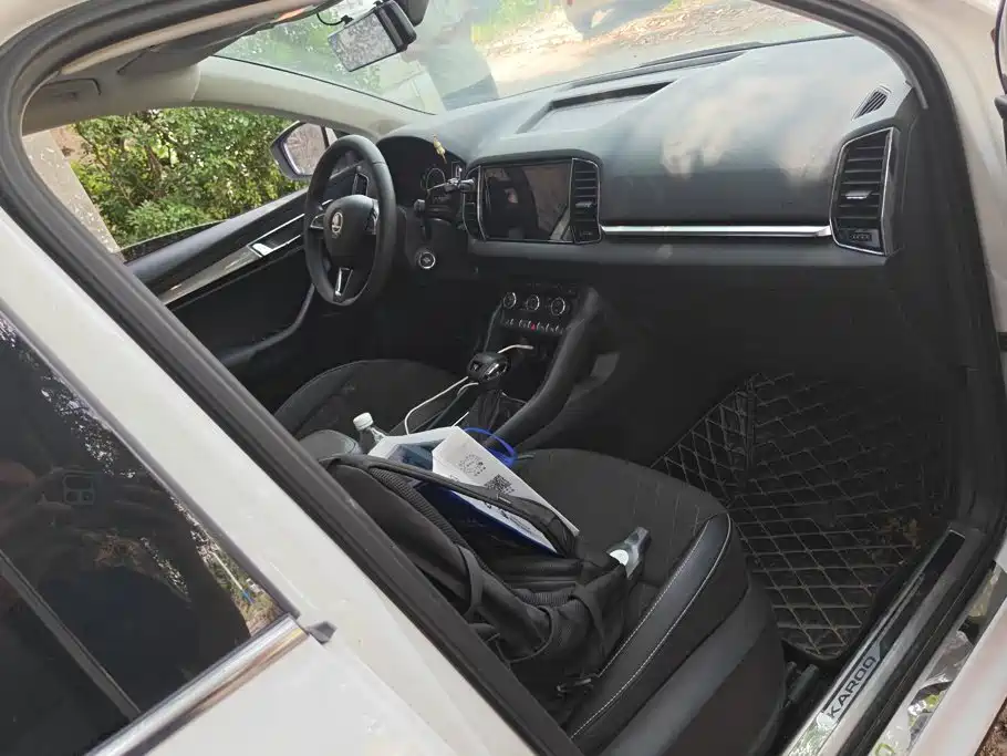 Skoda Karoq — миниатюра 8