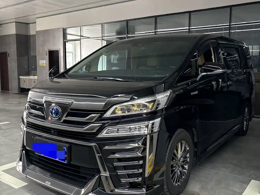 Toyota Vellfire — миниатюра 2