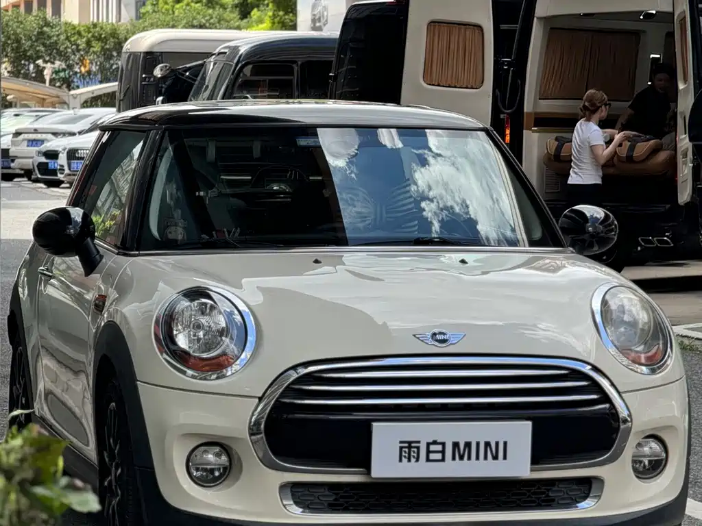 MINI Mini — миниатюра 2