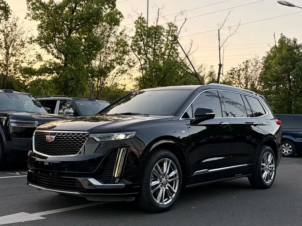 Cadillac XT6 2021
