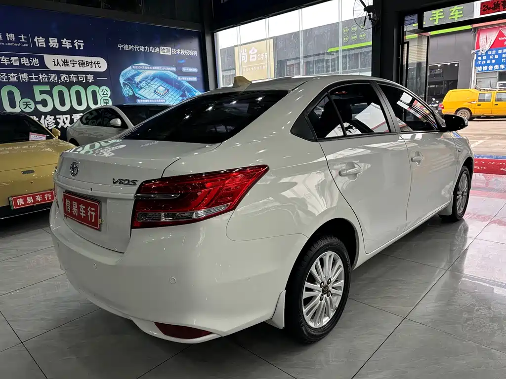 TOYOTA VIOS