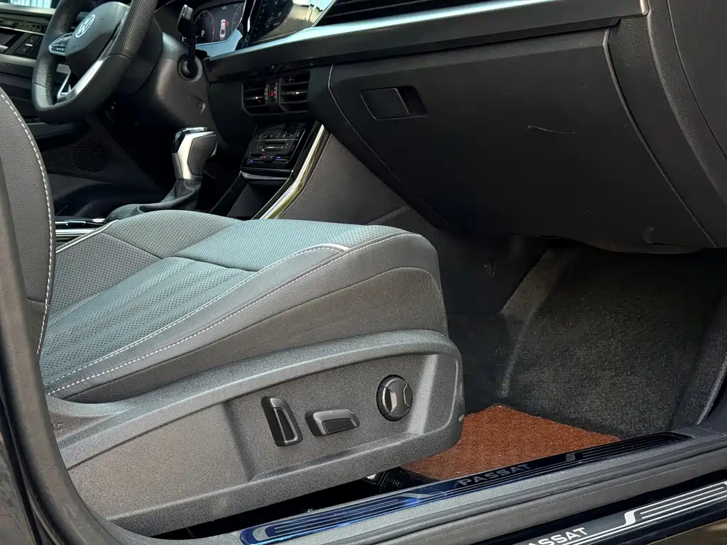 Volkswagen Passat — миниатюра 32