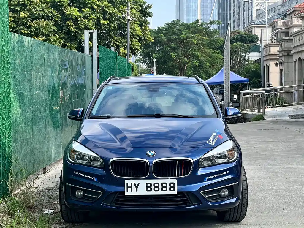 BMW 2 Series Active Tourer — миниатюра 2