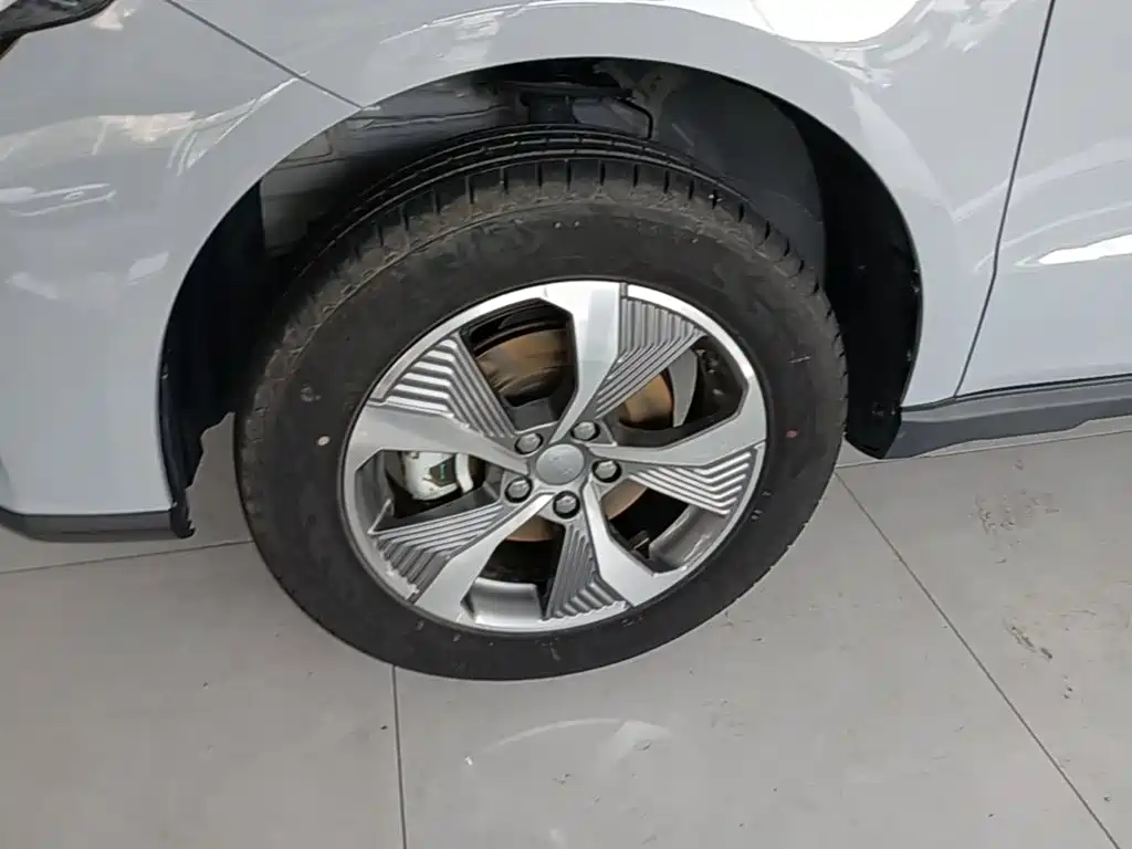 Geely Haoyue PRO — миниатюра 23