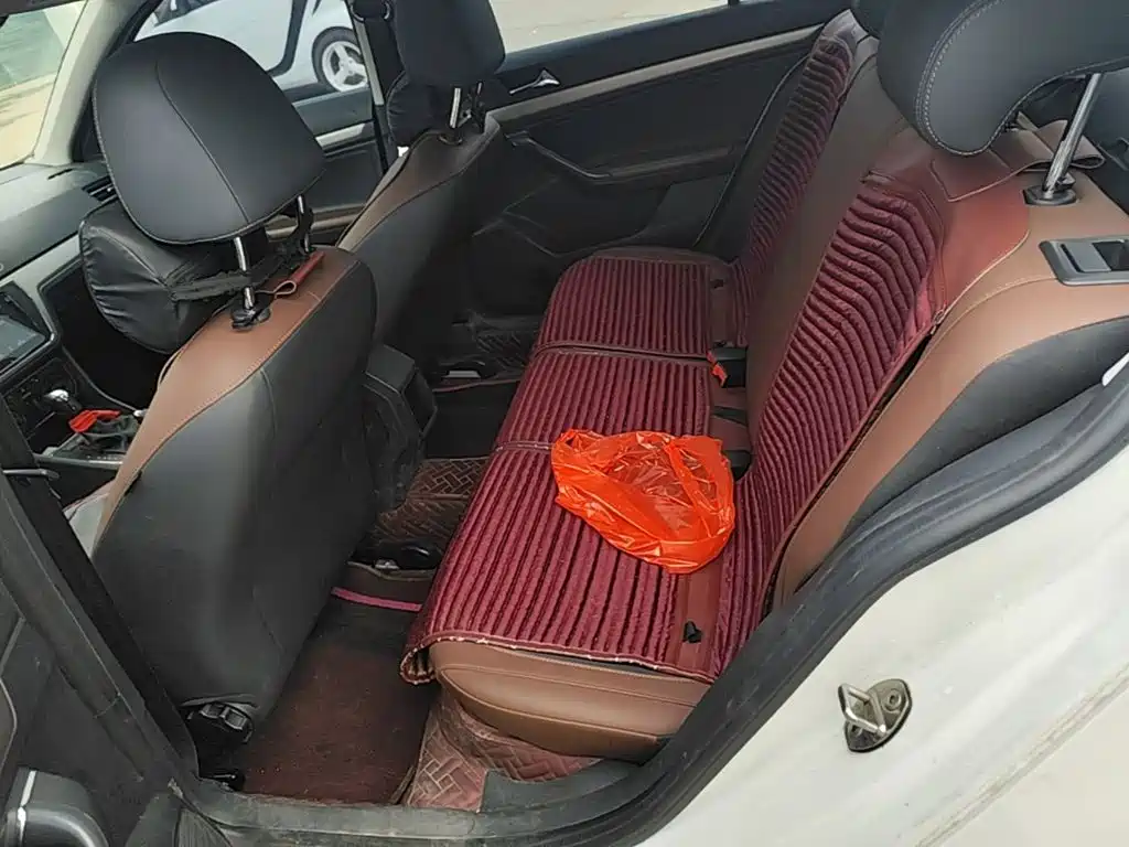 Volkswagen Lavida — миниатюра 17