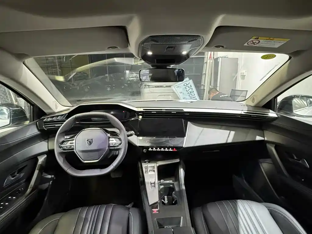 Peugeot 408X — миниатюра 8