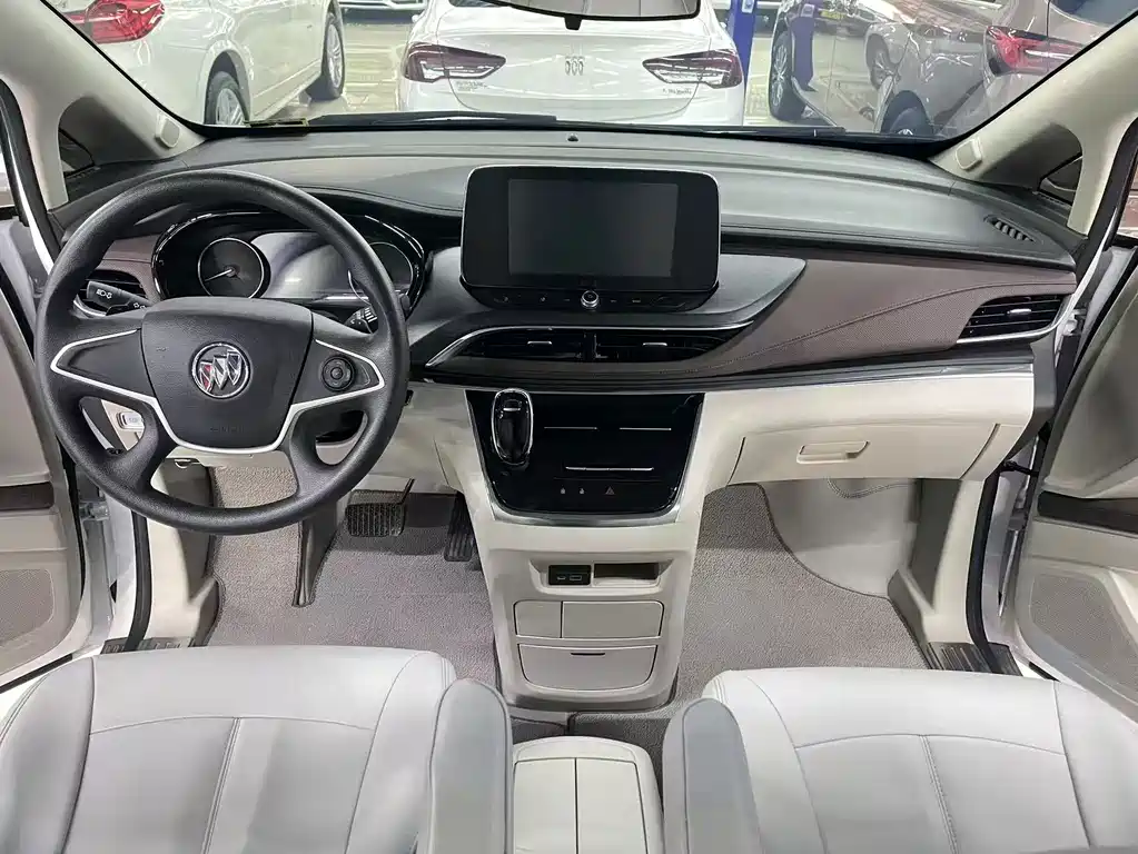 Buick GL8 — миниатюра 7