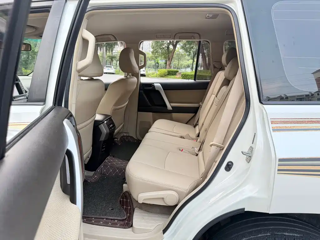 Toyota Prado (Import) — миниатюра 17