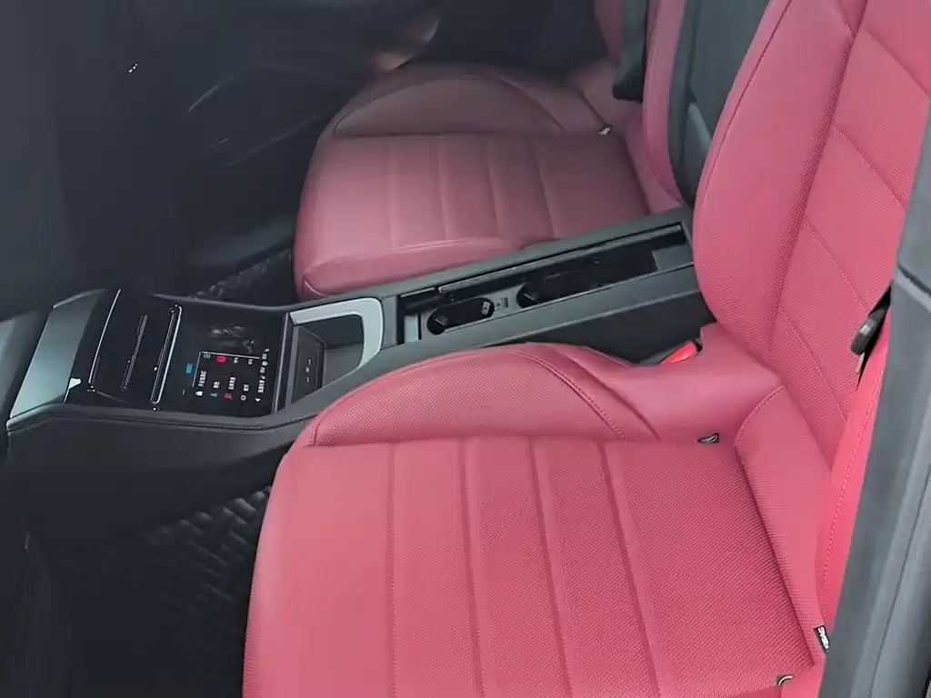 Porsche Panamera — миниатюра 5