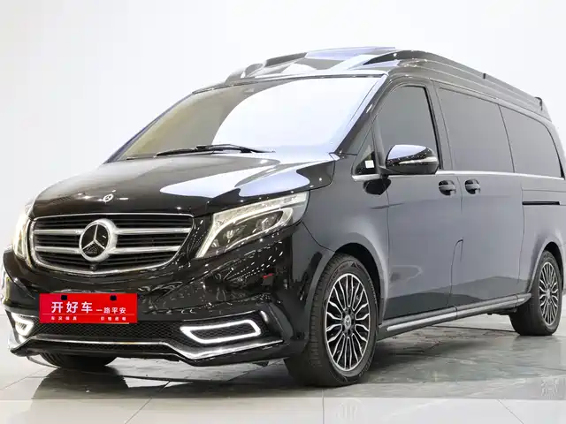 MERCEDES-BENZ V CLASS