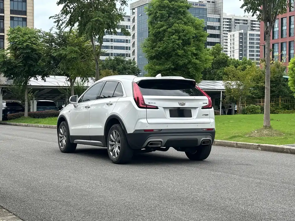 Cadillac XT4 — миниатюра 6