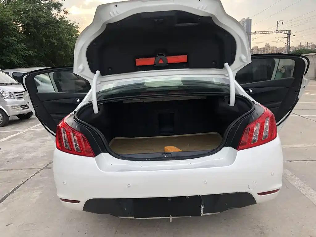 Peugeot 508 — миниатюра 15