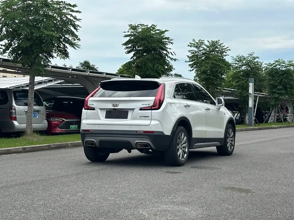 Cadillac XT4 — миниатюра 4
