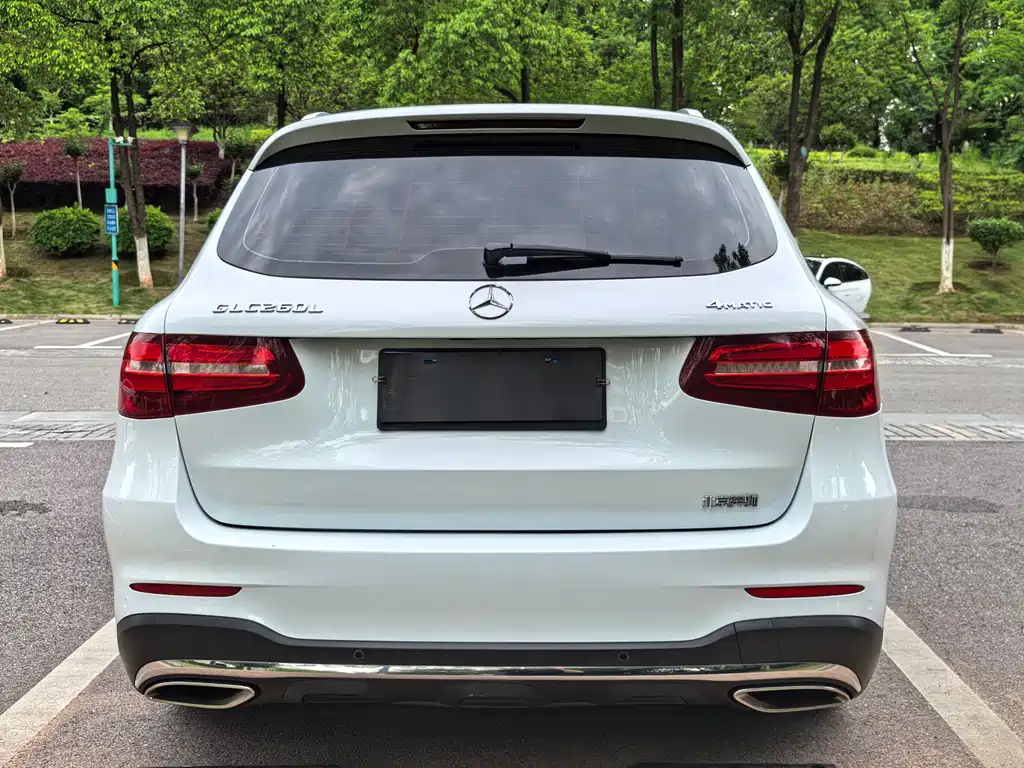 Mercedes-Benz GLC 2019 GLC 260 L 4MATIC