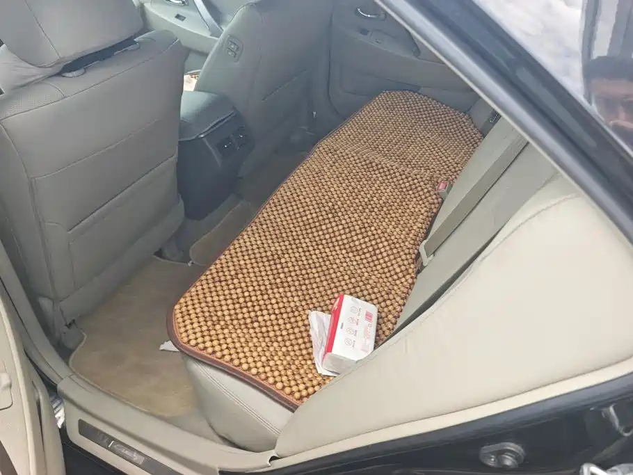 Toyota Camry — миниатюра 11