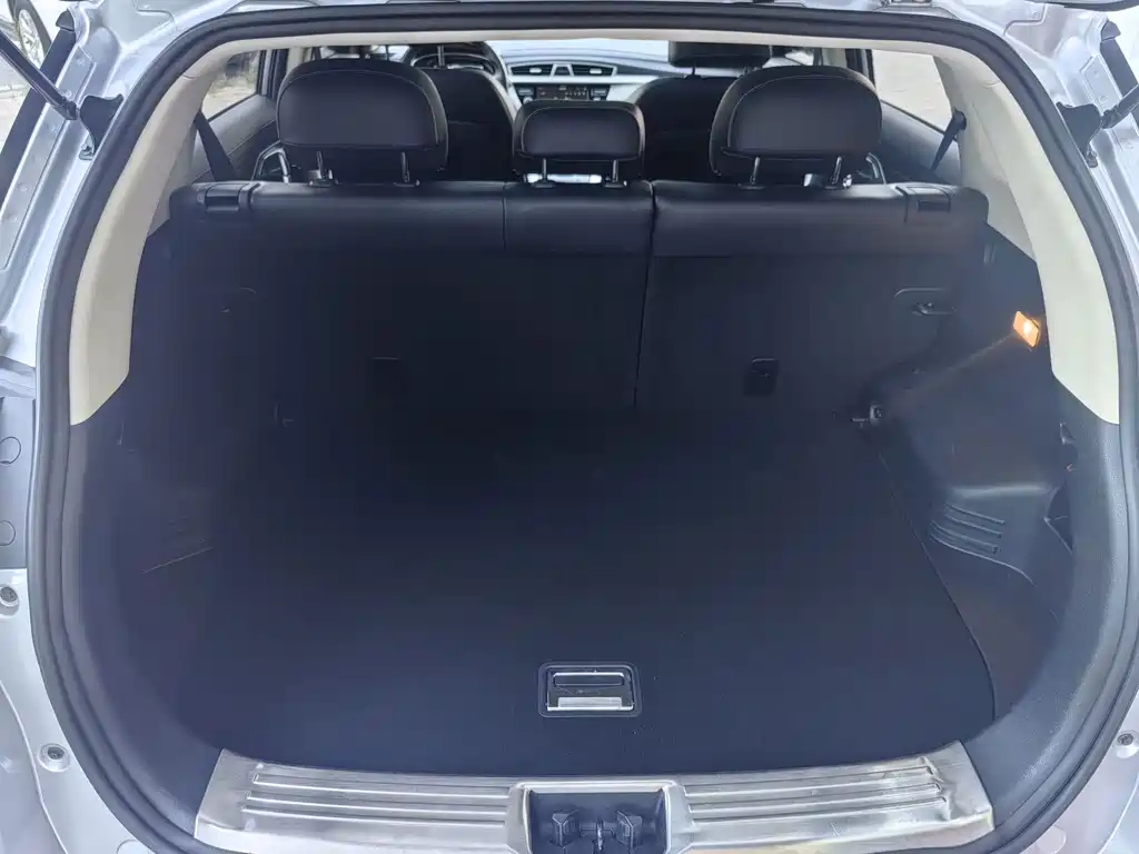 Geely Boyue — миниатюра 20