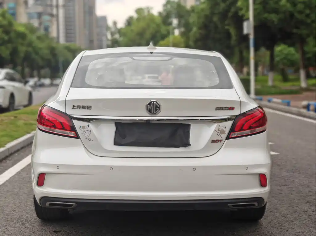 MG MG6 — миниатюра 9