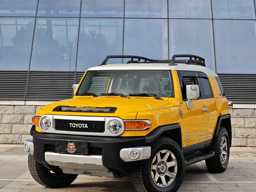 Toyota FJ Cruiser 2020