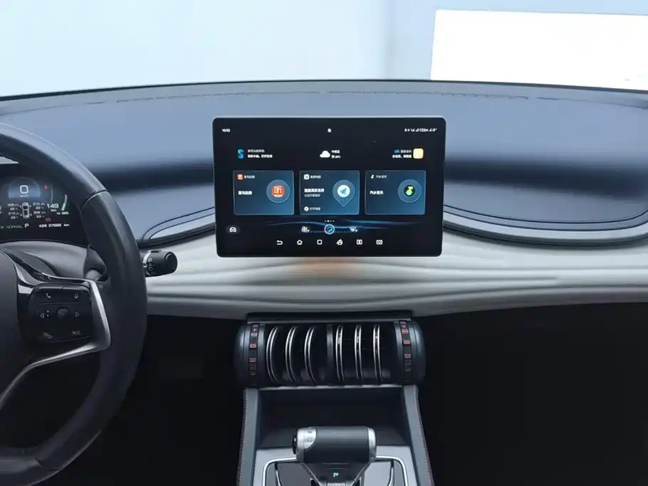 BYD Yuan Plus — миниатюра 13