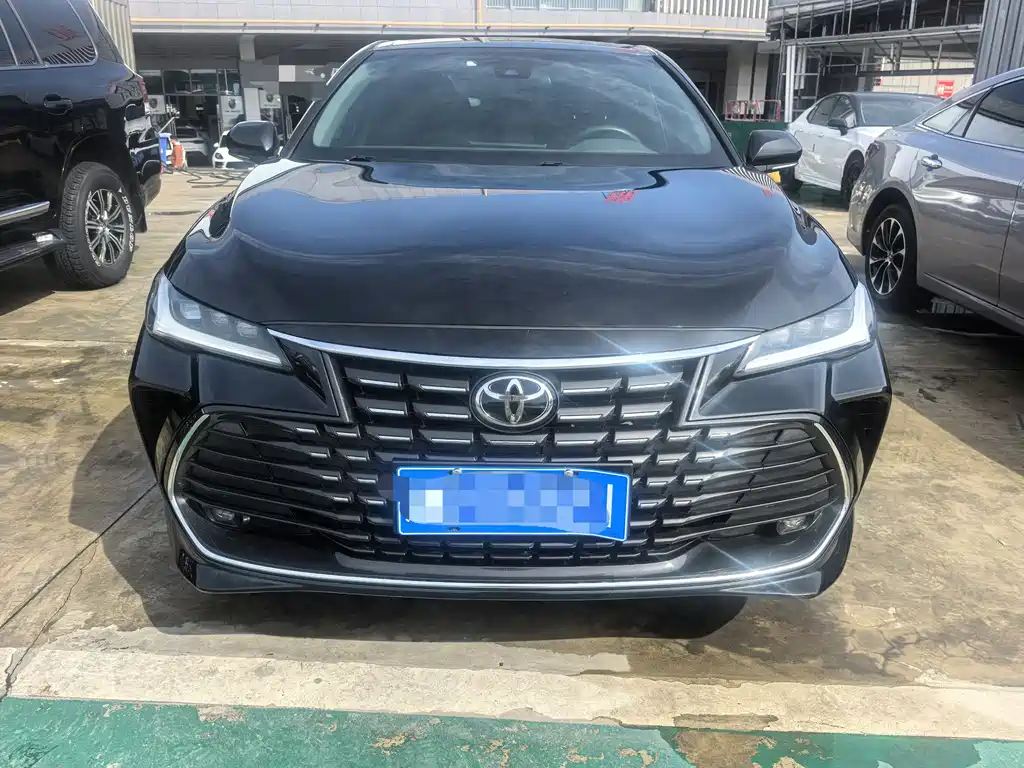TOYOTA ASIAN DRAGON