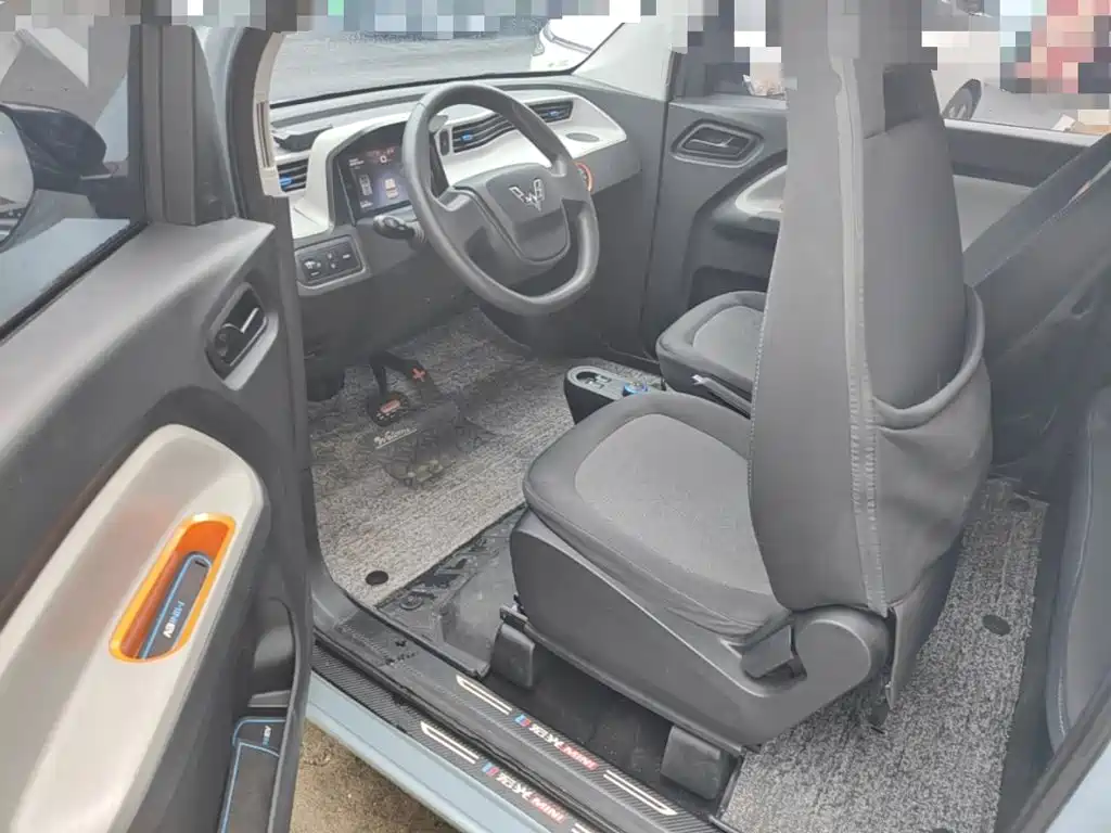 Wuling MINIEV — миниатюра 16