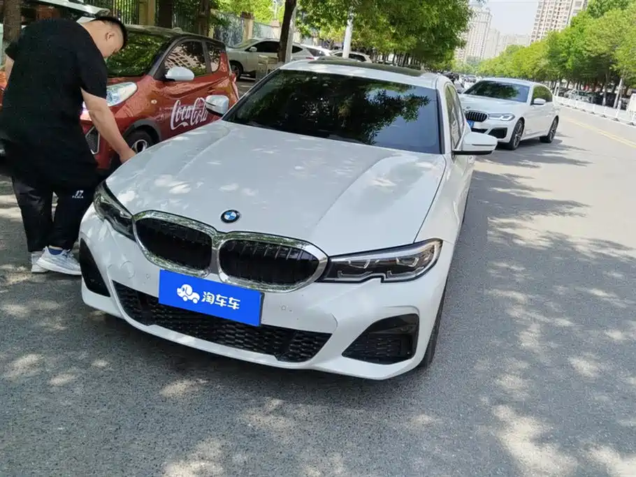 BMW 3 Series 2020