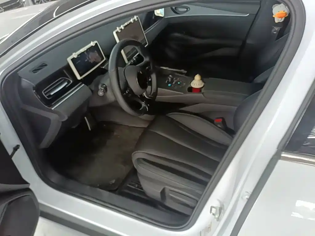 BYD Seal 06 — миниатюра 15