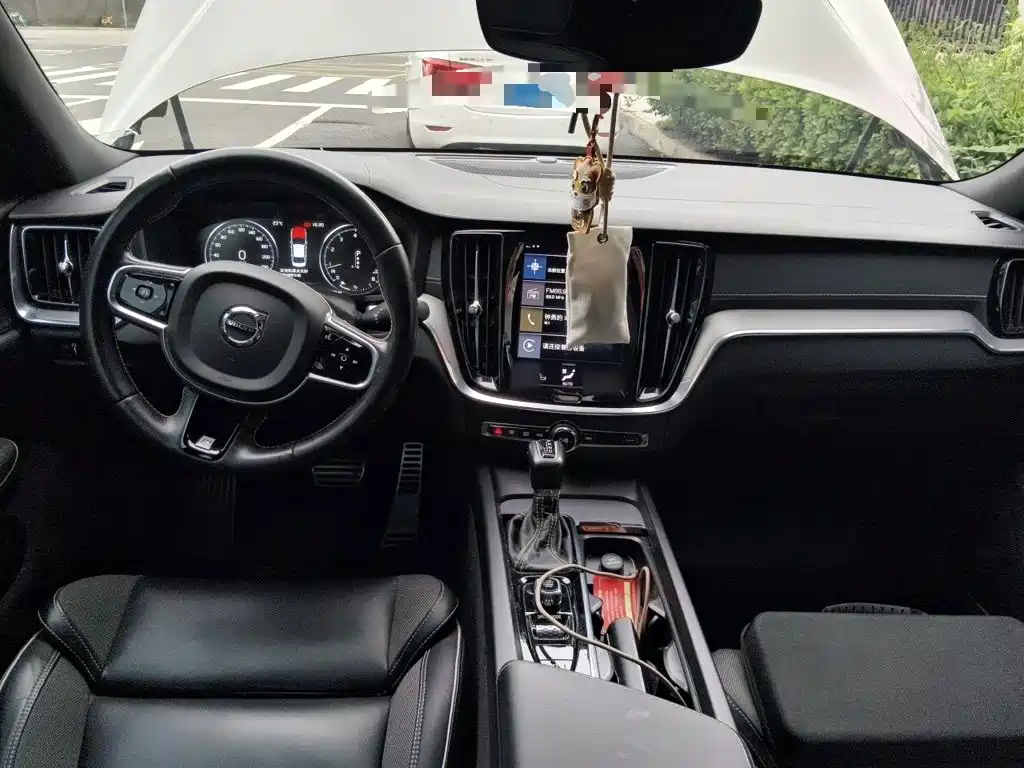 Volvo S60 — миниатюра 10