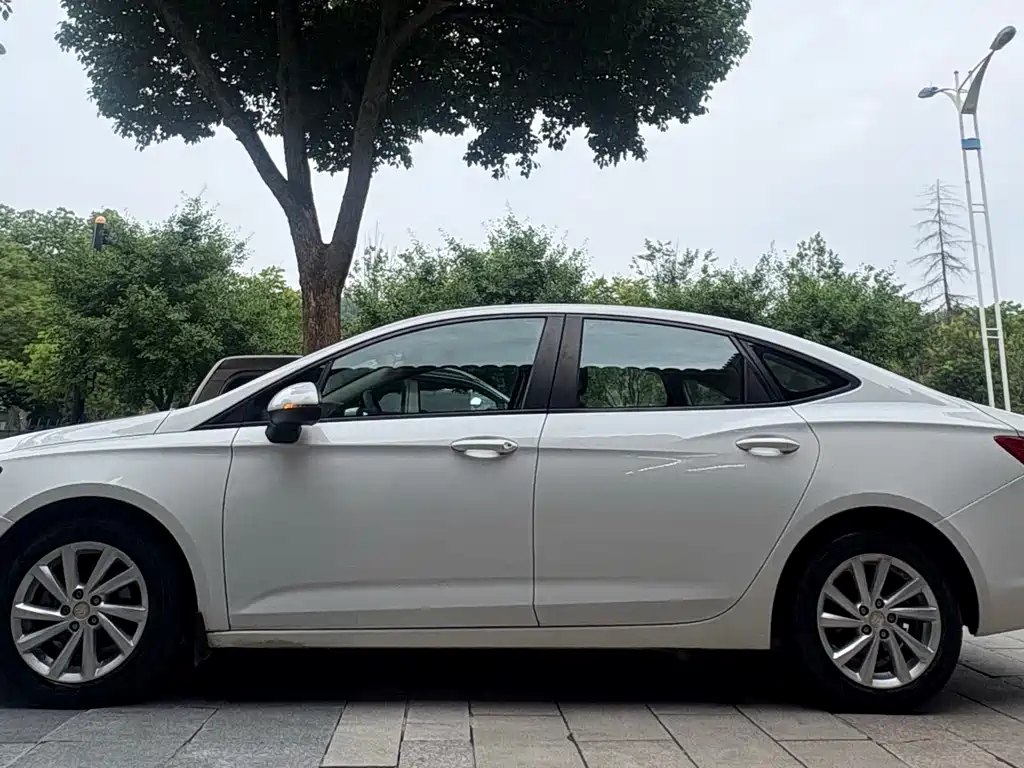 Buick Verano 2017 15S AT