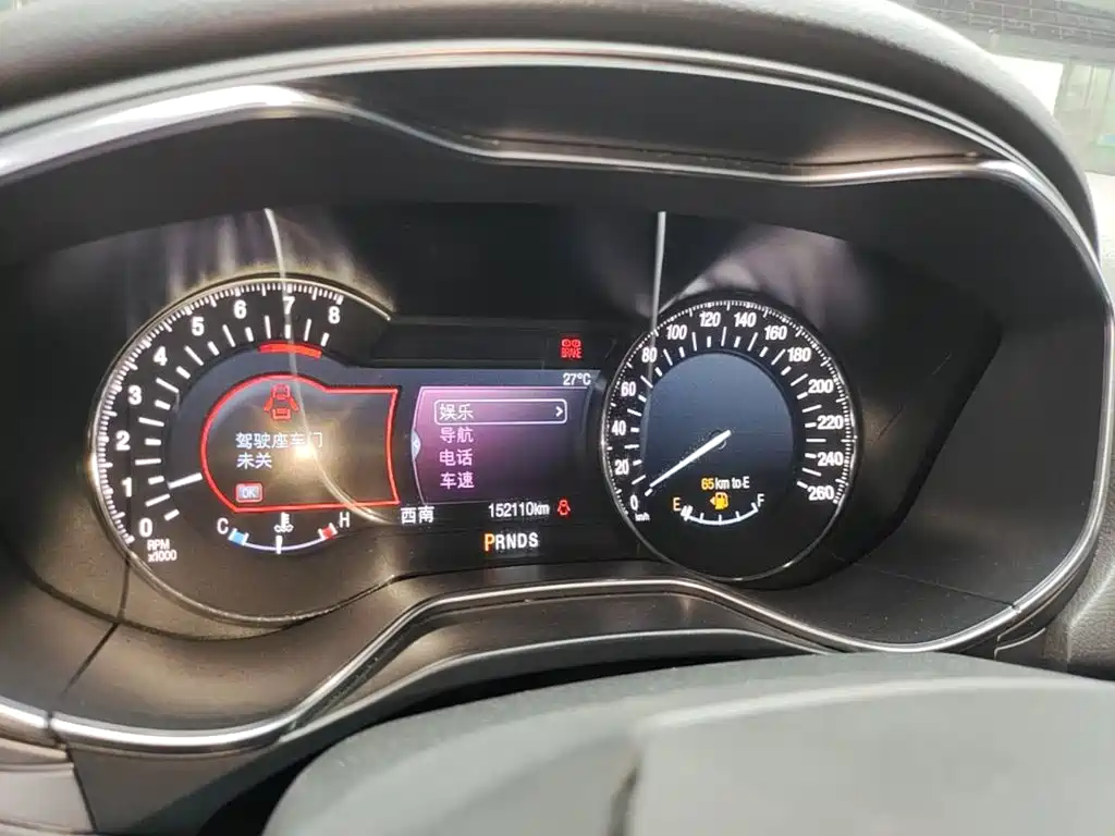 Ford Mondeo — миниатюра 12