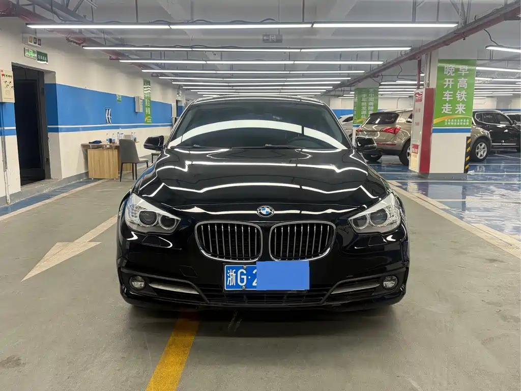 BMW 5 Series GT — миниатюра 2