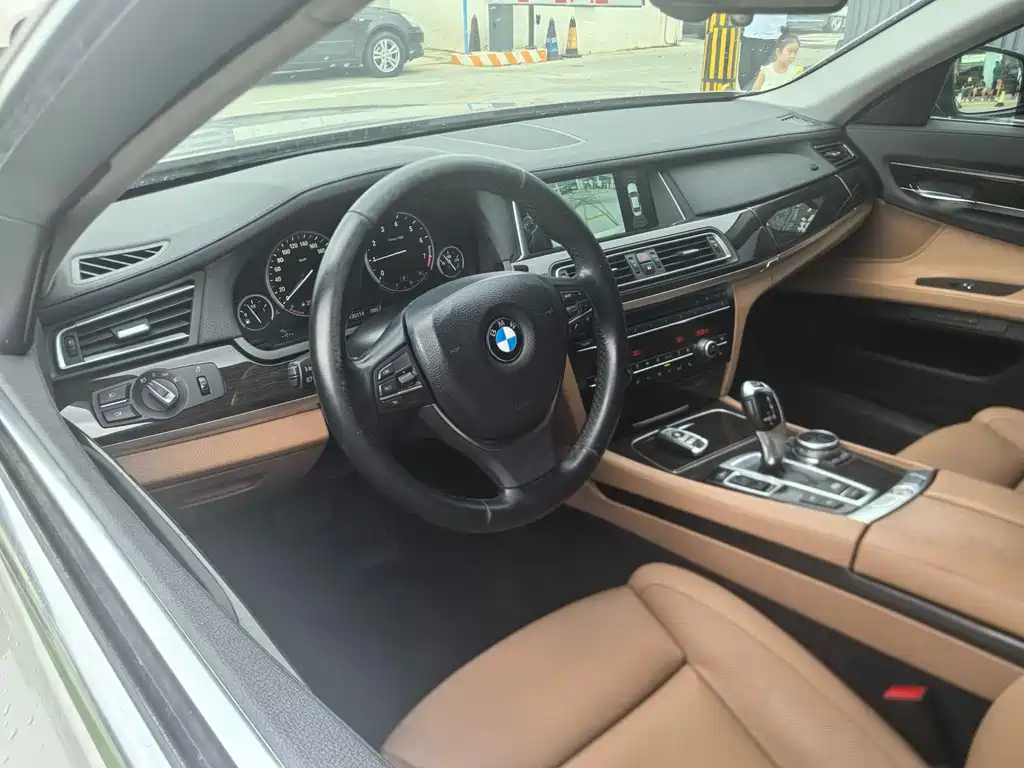 BMW 7 Series 7 2013 730Li Luxury