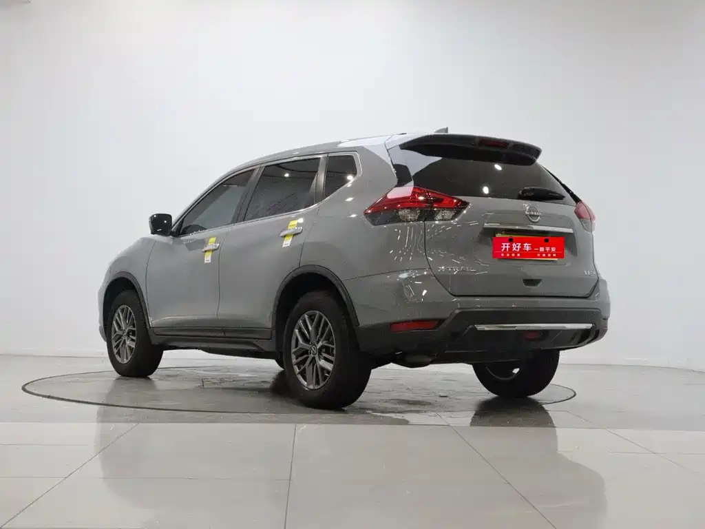 Nissan X-Trail — миниатюра 6