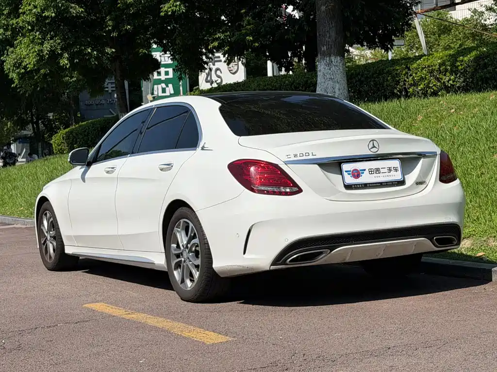 Mercedes-Benz C-Class — миниатюра 4