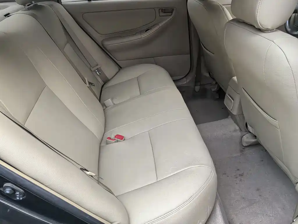 Toyota Corolla — миниатюра 12