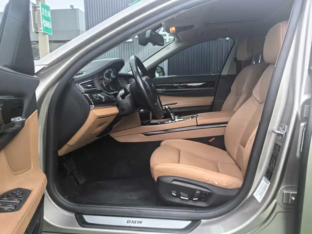 BMW 7 Series 7 2013 730Li Luxury