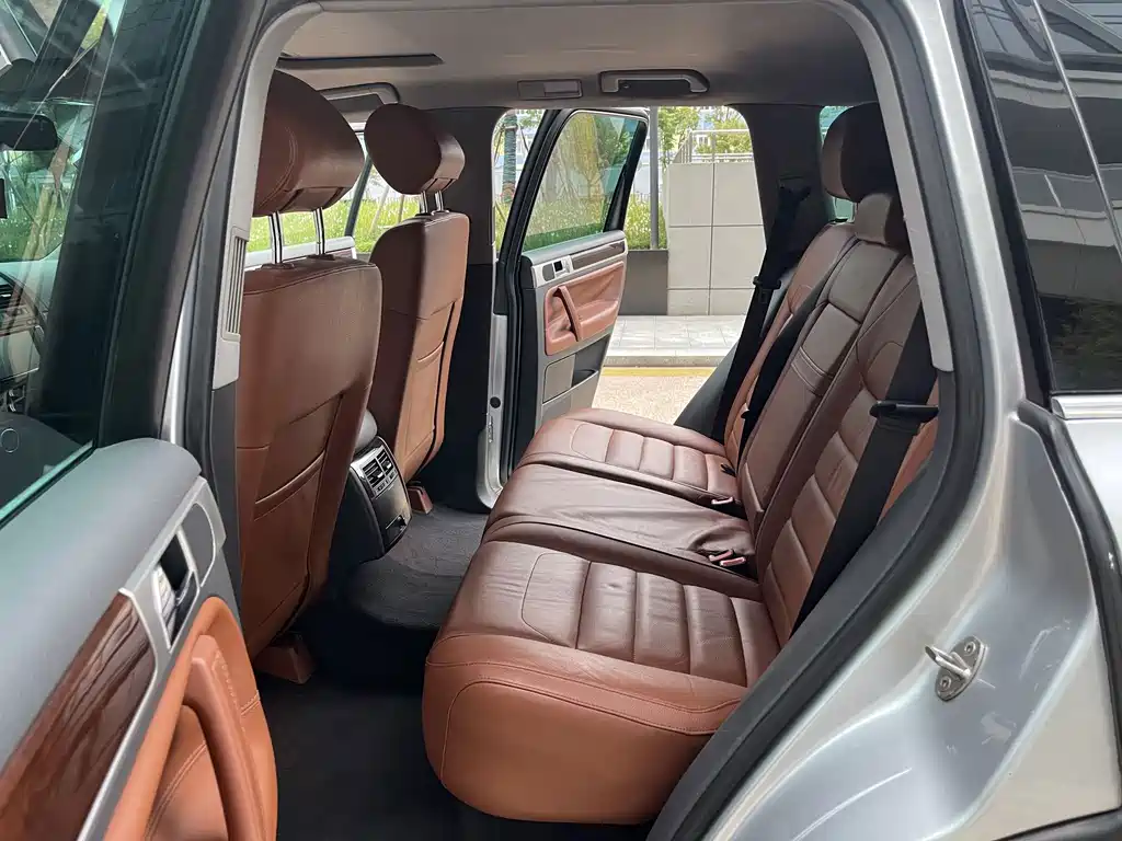Volkswagen Touareg — миниатюра 9