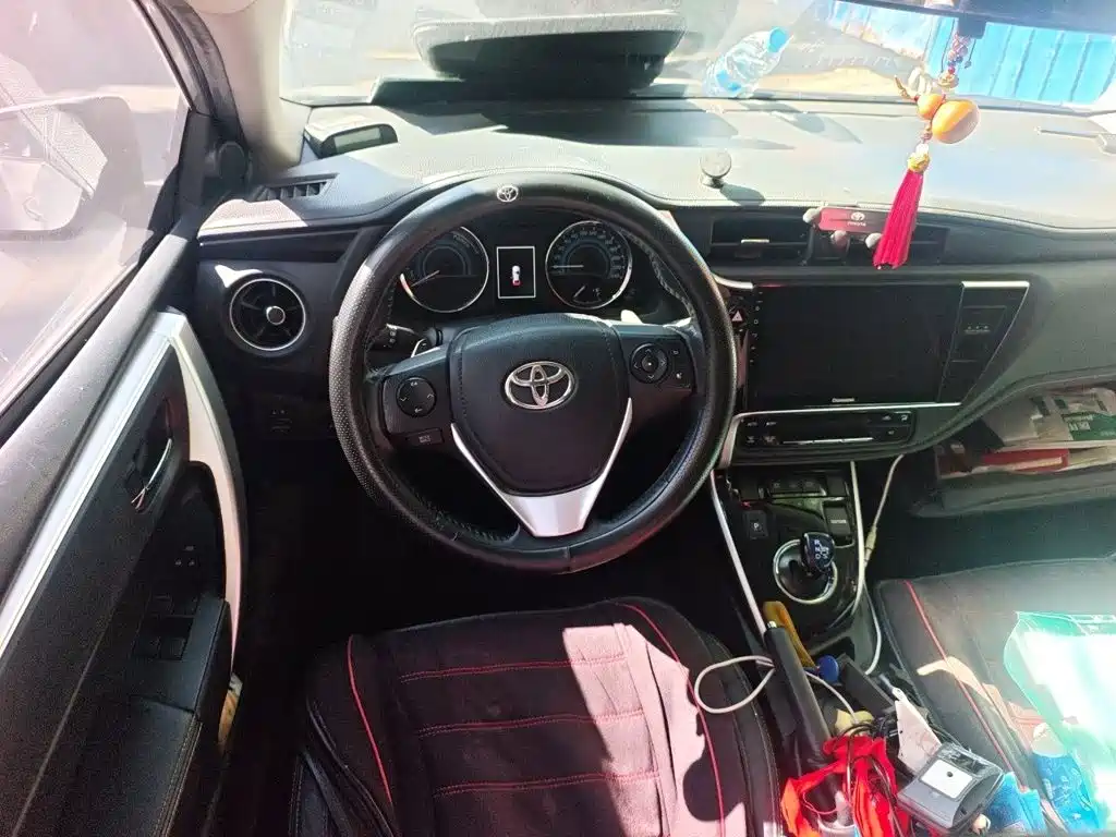 Toyota Corolla — миниатюра 11