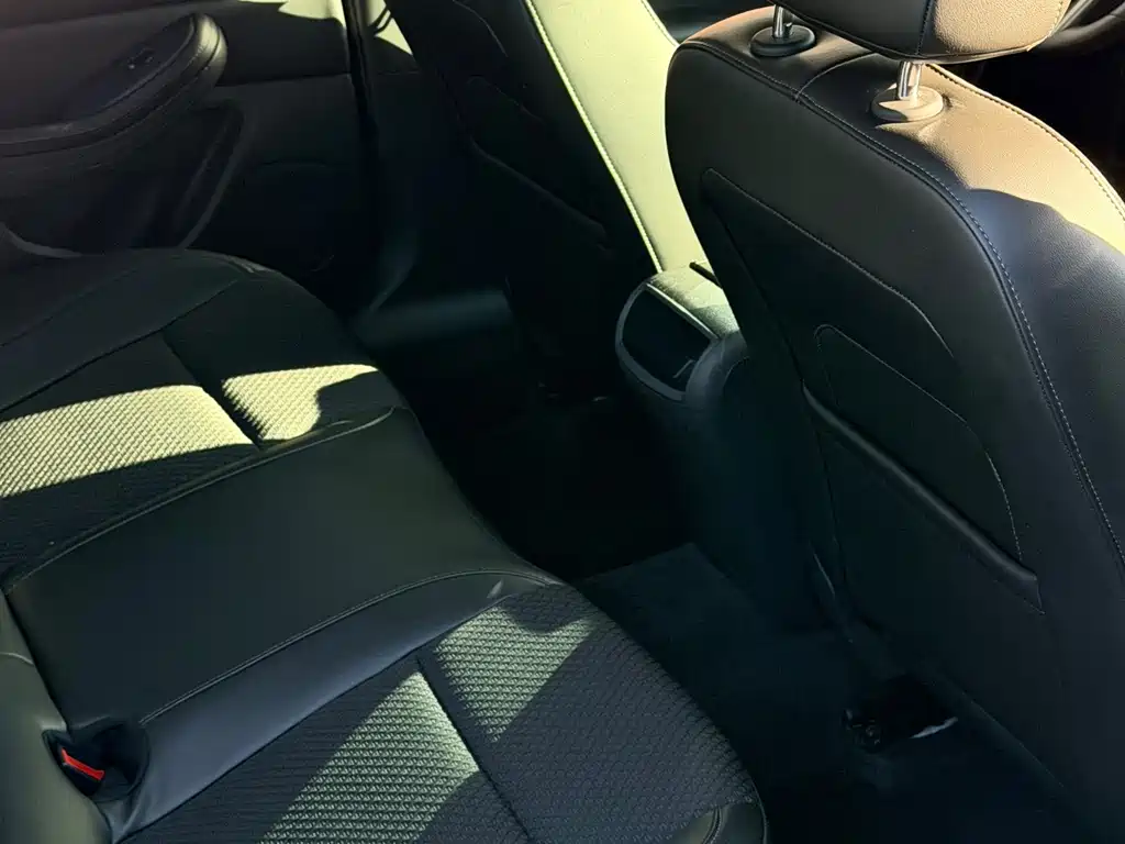 Chevrolet Malibu — миниатюра 8
