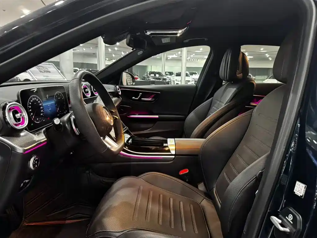 Mercedes-Benz C-Class — миниатюра 13