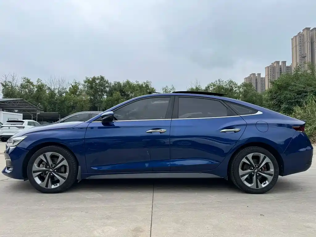 Hyundai Fista — миниатюра 9