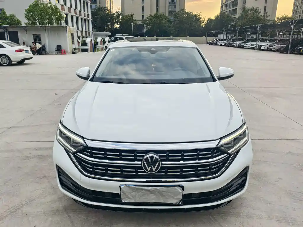 Volkswagen Sagitar — миниатюра 2