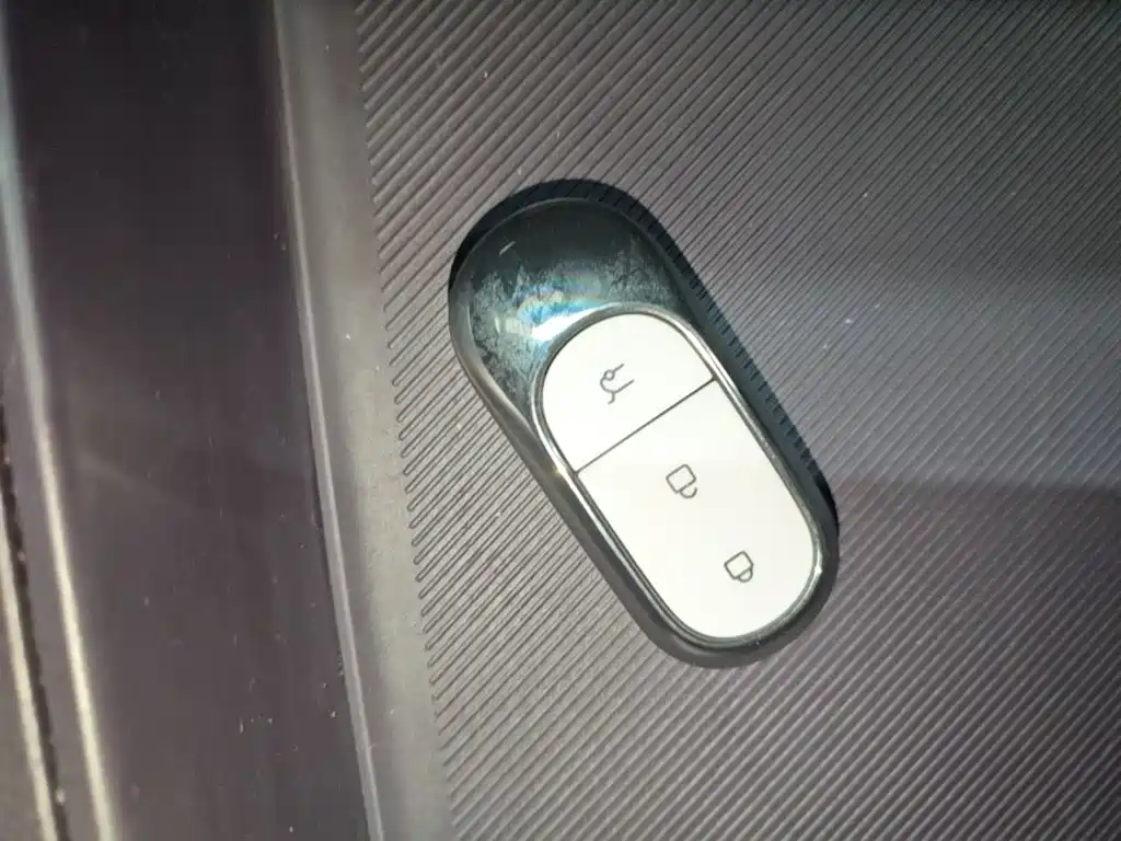 Leapmotor Leapmotor B10 — миниатюра 9