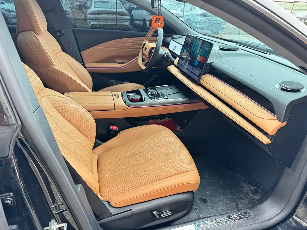 GEELY GALAXY GALAXY SPARKLE 8