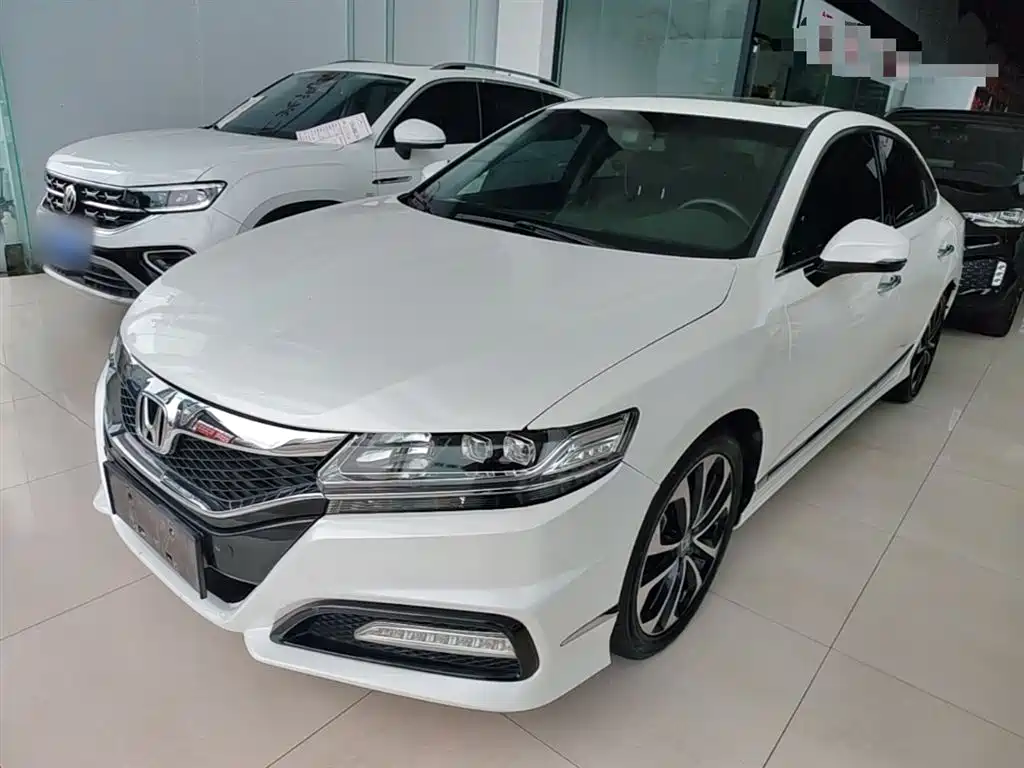 Honda Spirior 2015