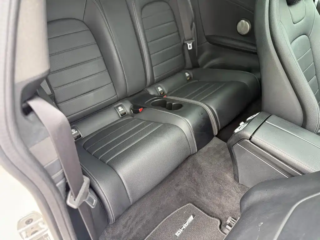 Mercedes-Benz C-Class (Import) — миниатюра 23