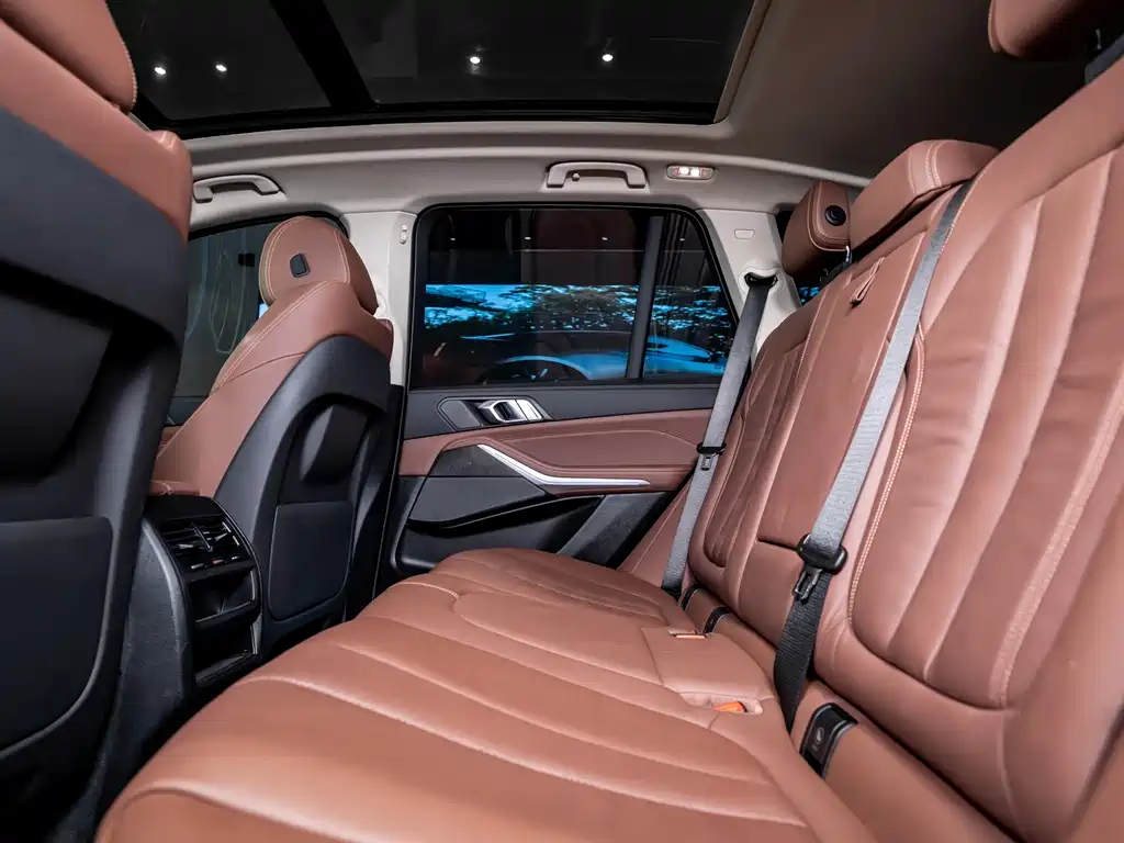 BMW X5 (Import) — миниатюра 15