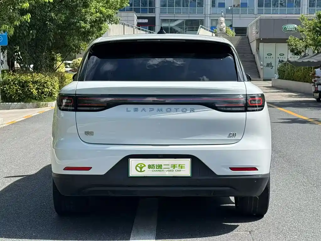Leapmotor Leapmotor C11 — миниатюра 5