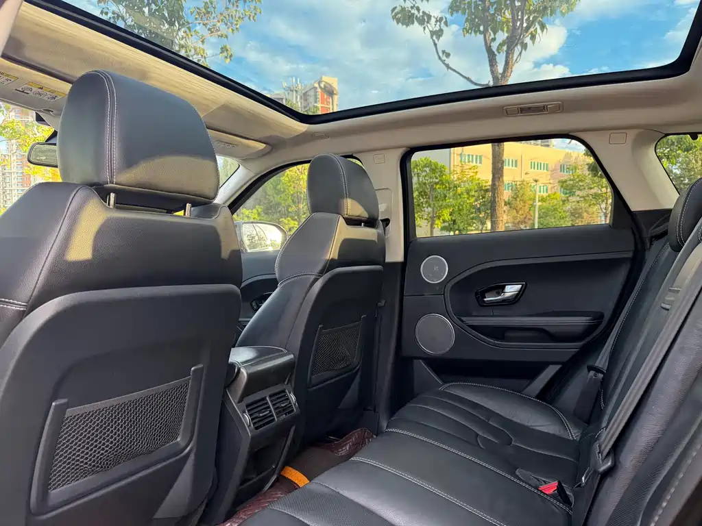 Land Rover Evoque (Import) — миниатюра 8