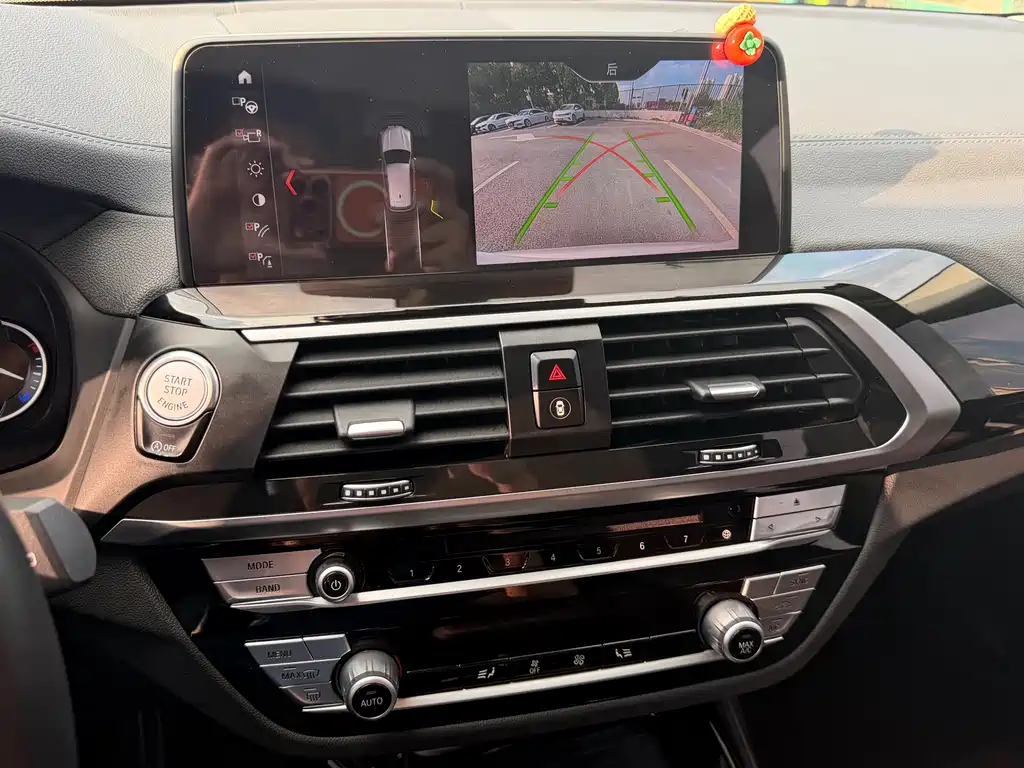 BMW X3 — миниатюра 10